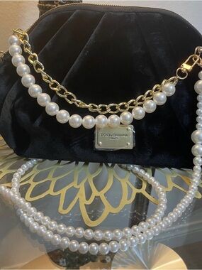 Dolce & Gabbana Black Velvet Pearl-Accent Chain Shoulder Bag